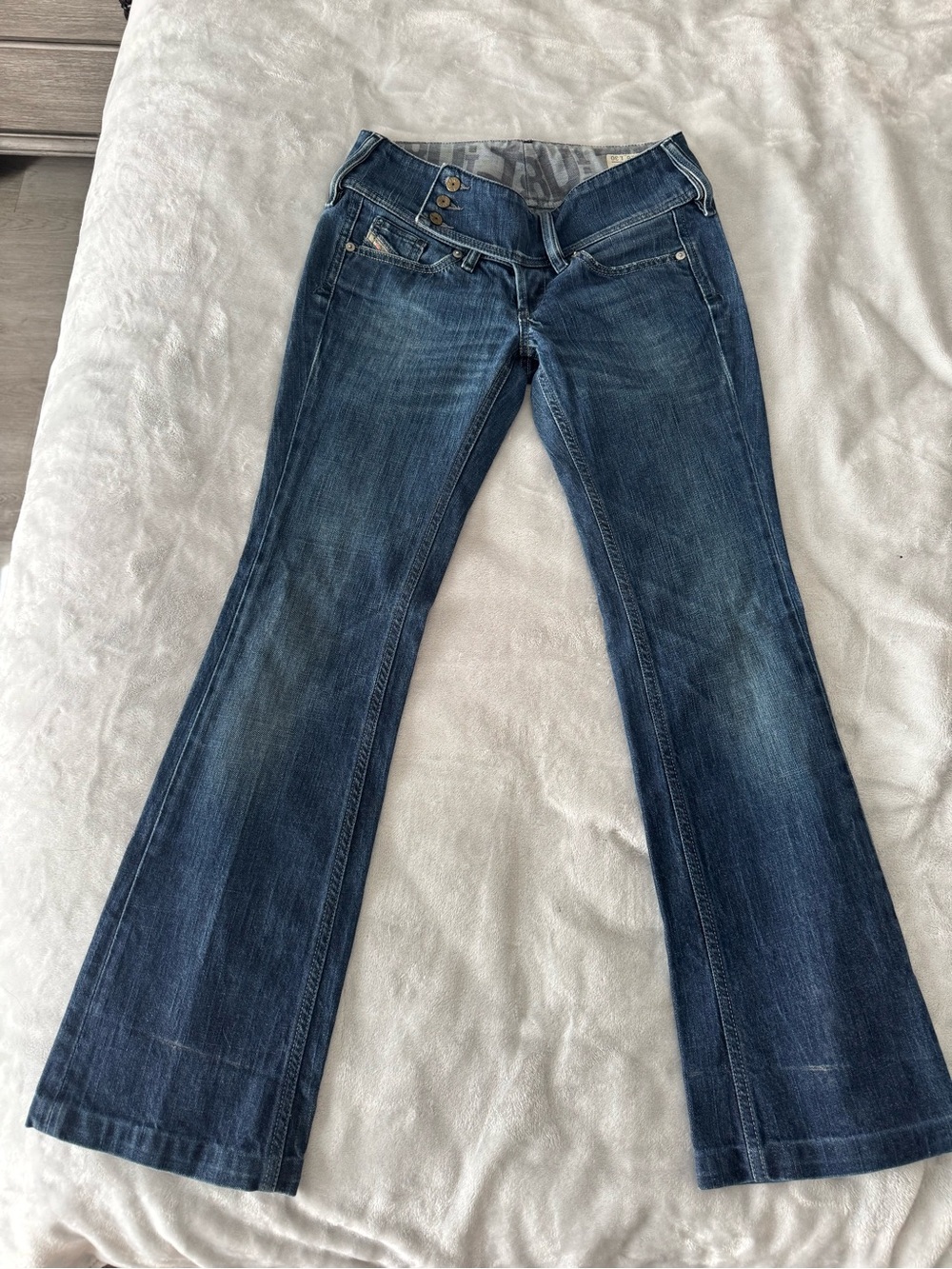 Women's Diesel Dark Blue Bootcut Jeans Size W26 L30 WASH 008FC_STRETCH